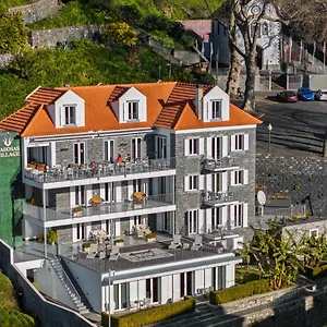 Penzion Ourmadeira - Babosas Village, Gardenias And Greenspaces, Funchal (Madeira)